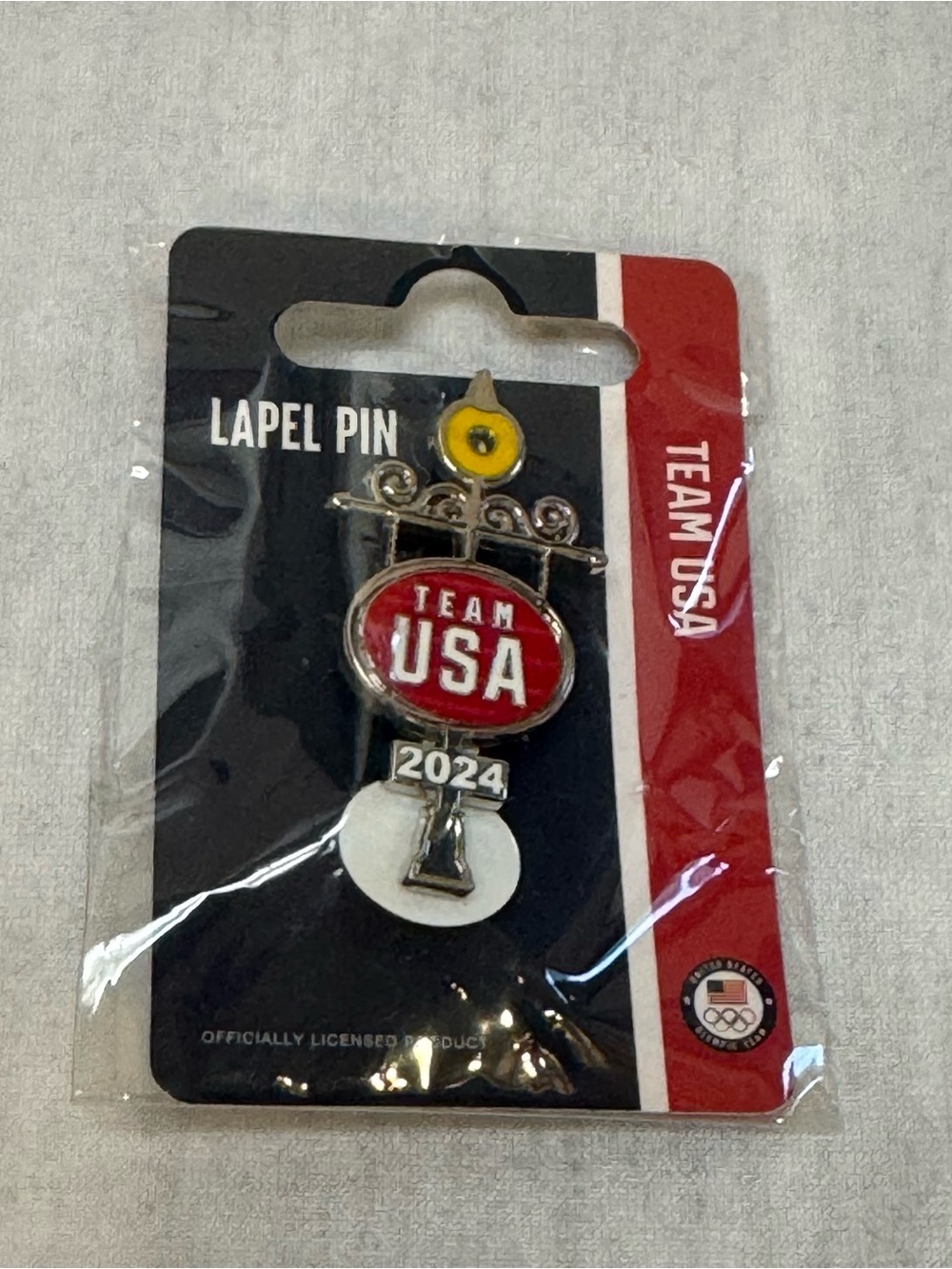 Team USA 2024 Paris Olympics Metro Light Post Label Pin New